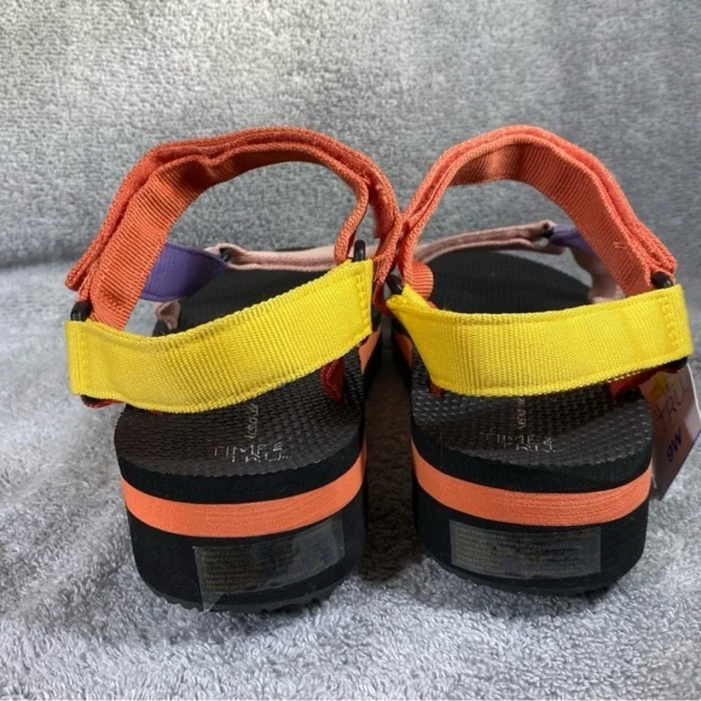Time And Tru Shoes‎ Women’s Sandal’s Size 9W New With Tags